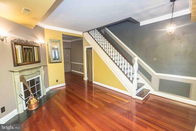 Foto del edificio - 730 6th St NE