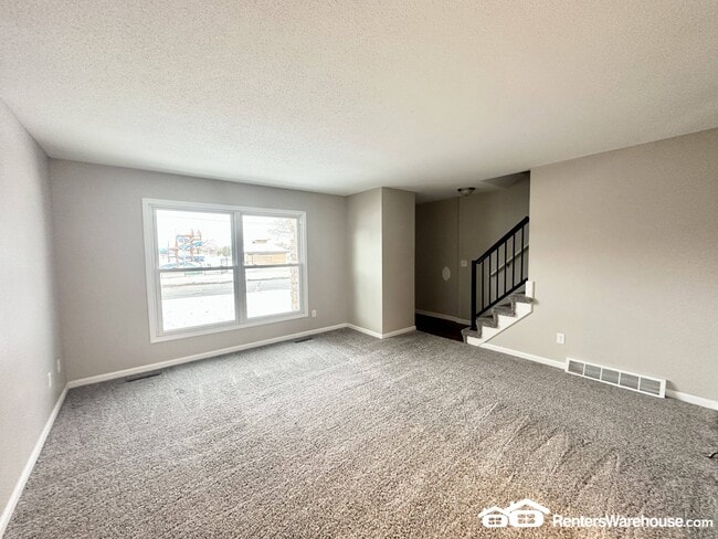 Building Photo - 4926 Madison Ave