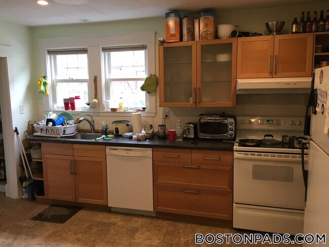 Foto del edificio - 124 Nonantum St