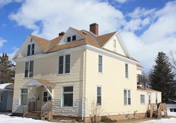 Front of House - 2218 Hughitt Ave