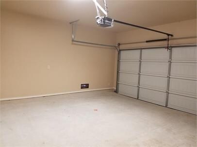 Building Photo - 227 Ragsdale Way