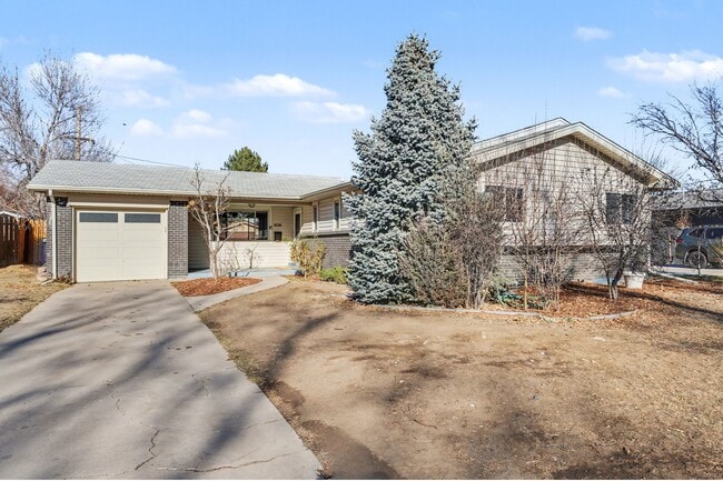 Building Photo - 6235 E Mexico Ave