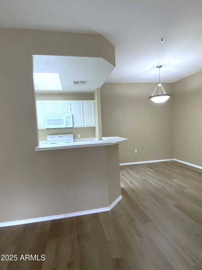 Foto del edificio - 11375 E Sahuaro Dr