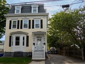 Building Photo - 17 Emerson St
