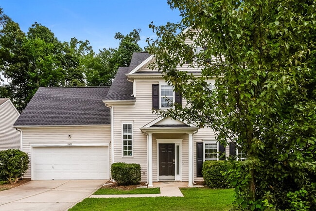 Building Photo - 5902 Shining Oak Ln