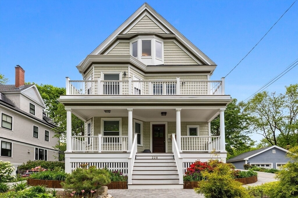Foto principal - 228 Langley Rd