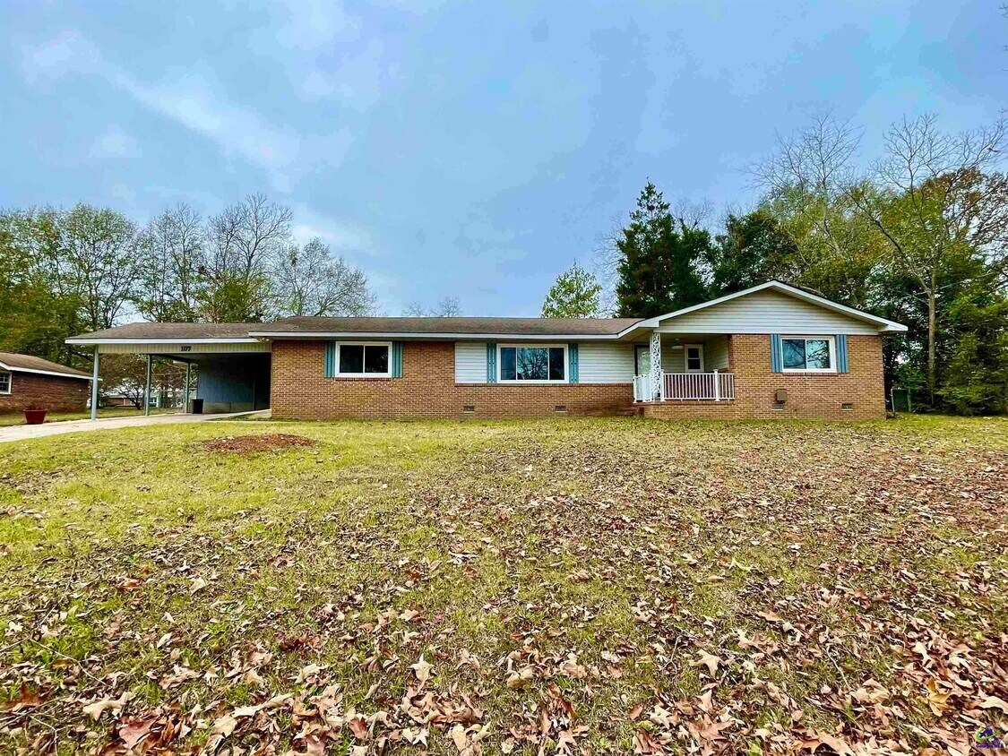 Foto principal - 107 Evelyn Dr