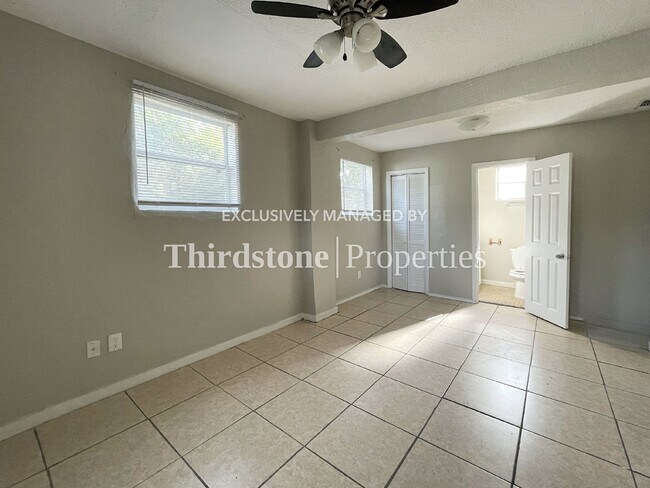Foto del edificio - 316 E 19th St