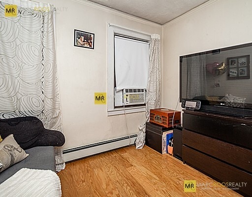 Building Photo - 80 West Cedar St