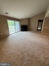 Building Photo - 906 Mews Dr