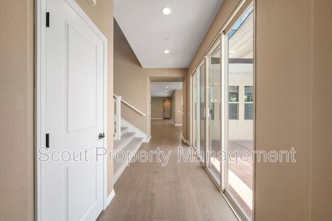 Building Photo - 3053 Starry Night Dr