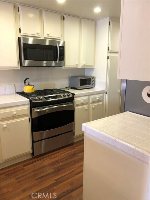 Foto del edificio - 260 Cagney Ln