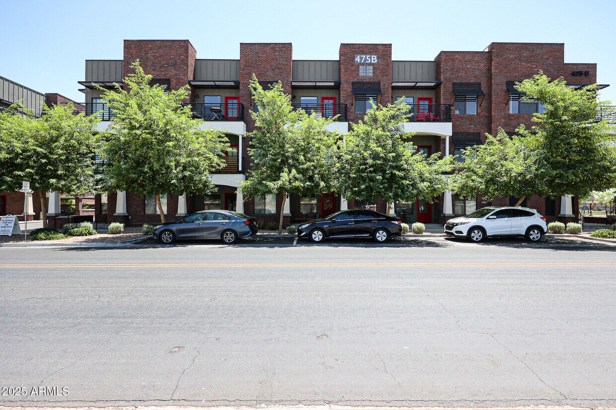 Foto principal - 475 N 9th St