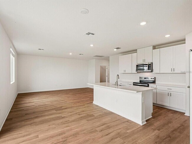 Foto del edificio - 1786 Brekey Wy