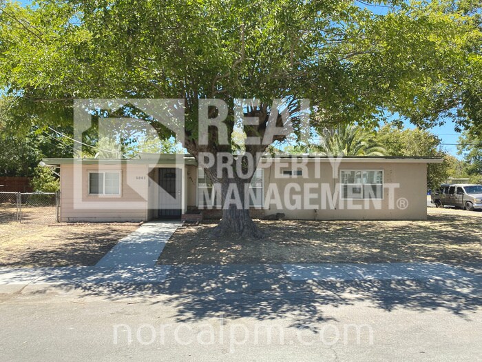 Primary Photo - 2841 Taft St