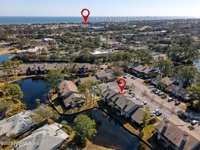 Building Photo - 225 Cranes Lake Dr