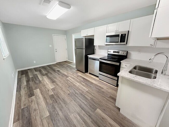 Foto del edificio - 304 Jones St