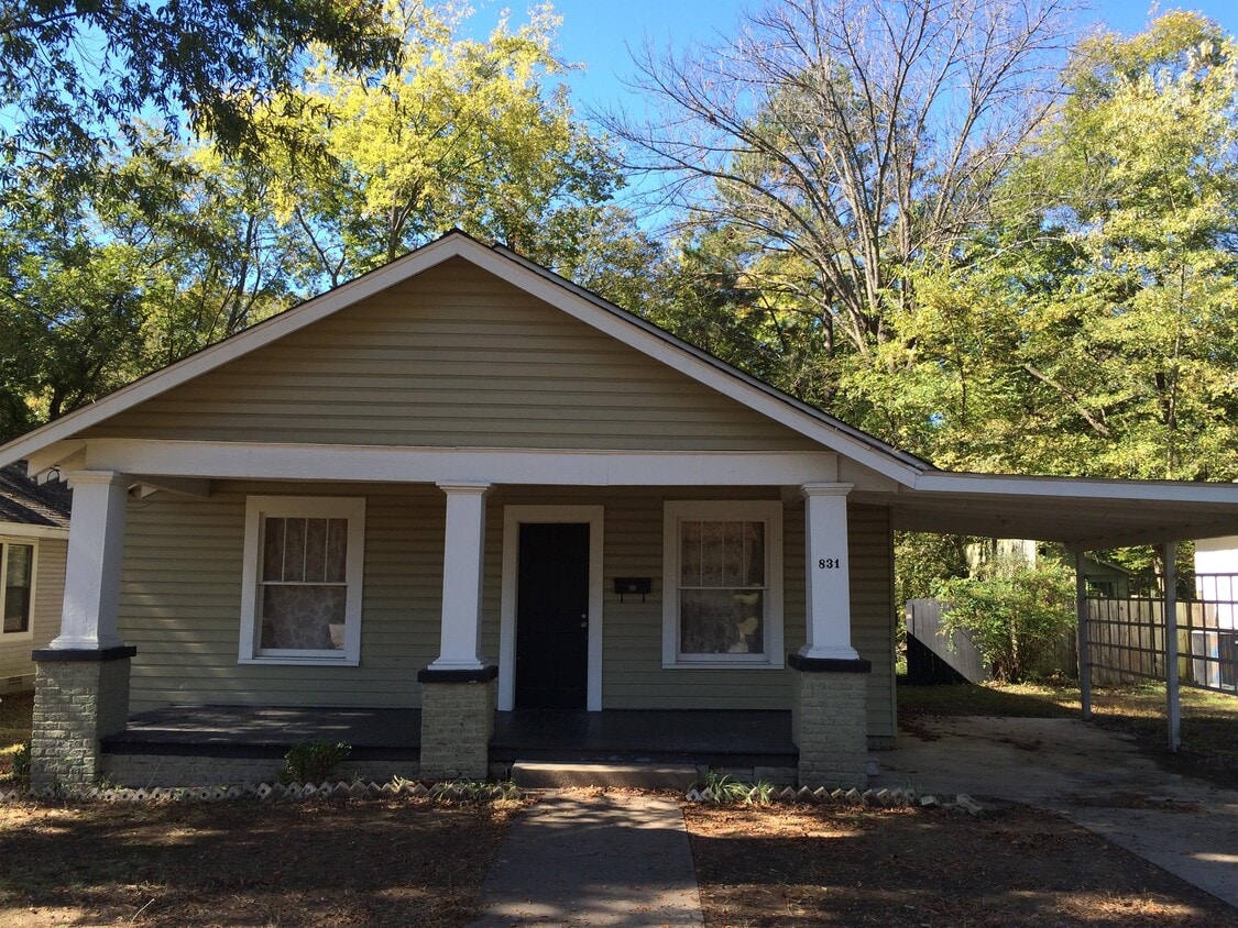 Foto principal - 831 Watkins St