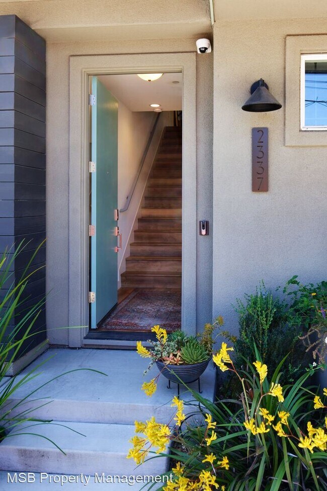 Foto del edificio - 2 br, 2.5 bath House - 2337 Myrtle Street