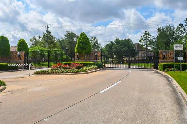 Building Photo - 1222 Glenwood Canyon Ln