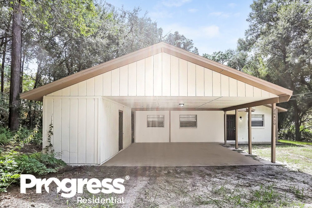 Foto principal - 26430 Sleepy Hollow St