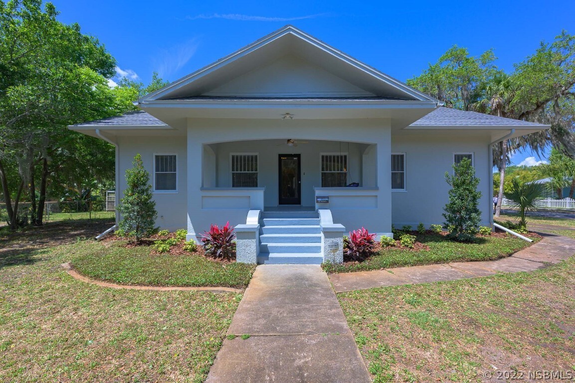 Primary Photo - 1200 Live Oak St