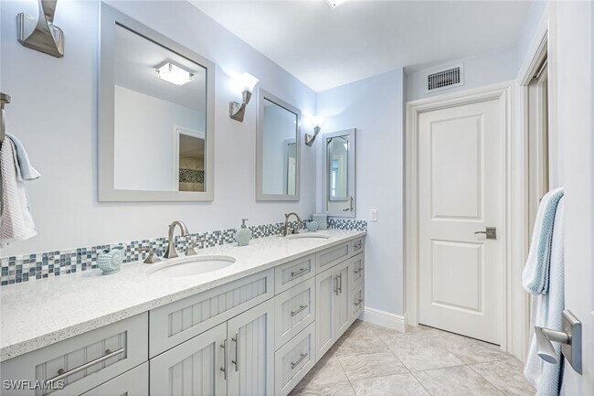 Foto del edificio - 4041 Gulf Shore Blvd N