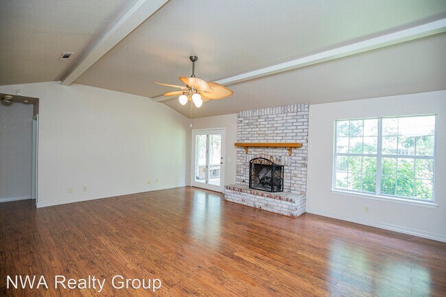 Foto del edificio - 3 br, 2 bath House - 1841 Dick Smith Street