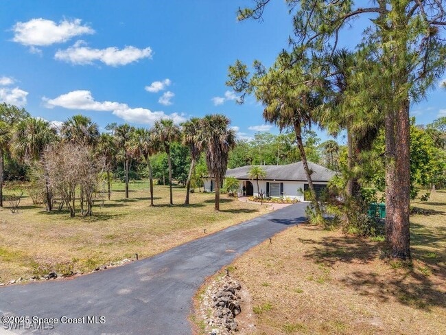 Building Photo - 525 15th St SW