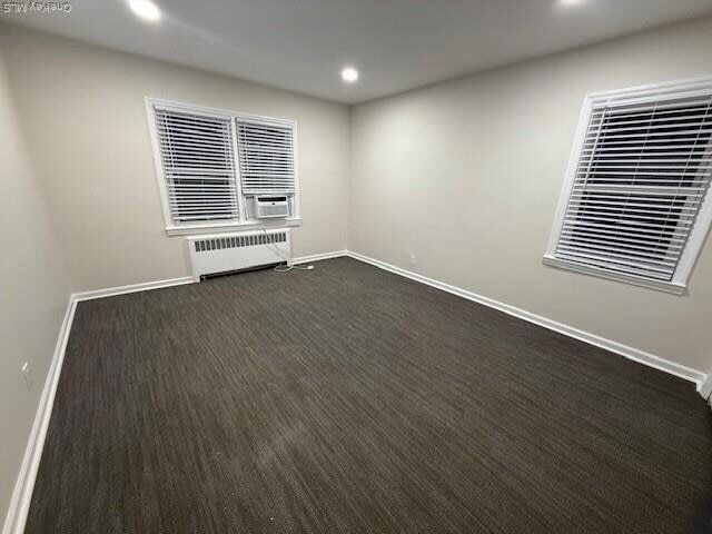 Foto del edificio - 353 E Market St