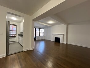 Building Photo - 20 Fifth Avenue