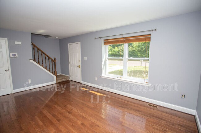 Building Photo - 473 Old Erial Rd