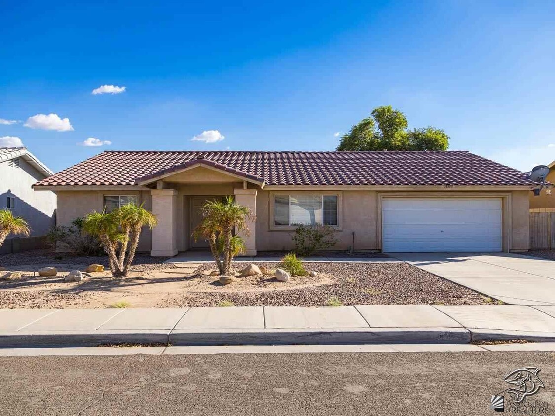 Primary Photo - 11357 E 24th Pl