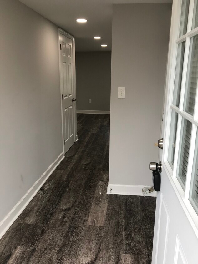 Foto principal - 1523 Deer Park Rd