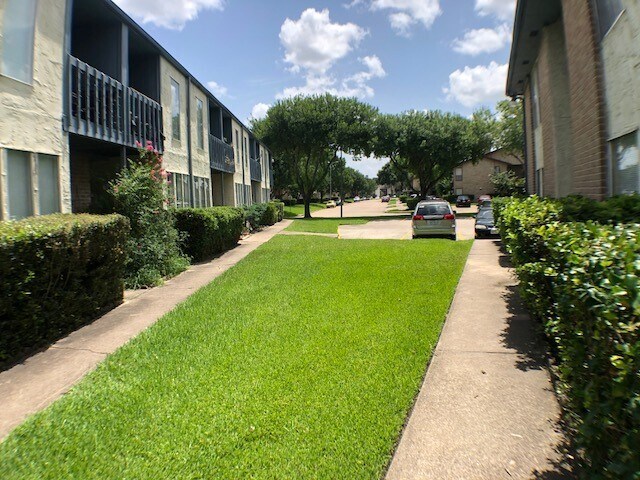 Primary Photo - 8370 Jorine Dr