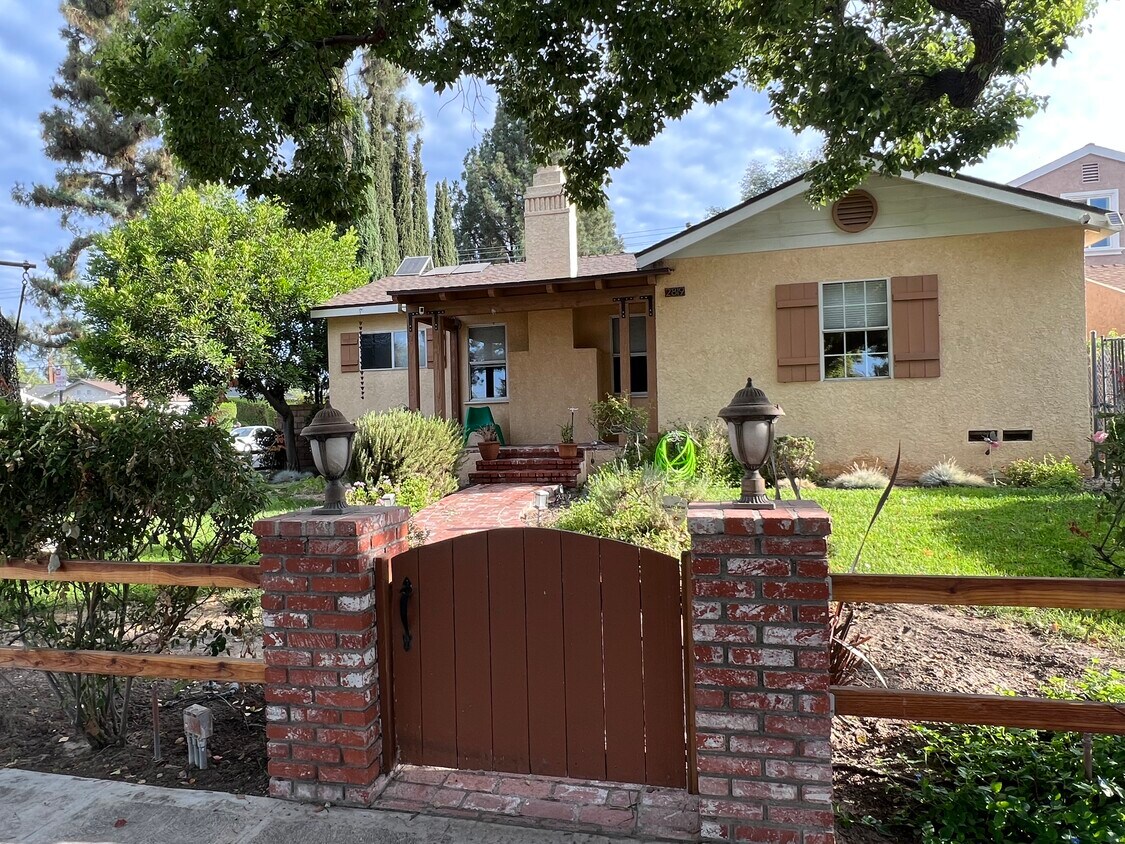 36 Houses for Rent in Burbank, CA Westside Rentals