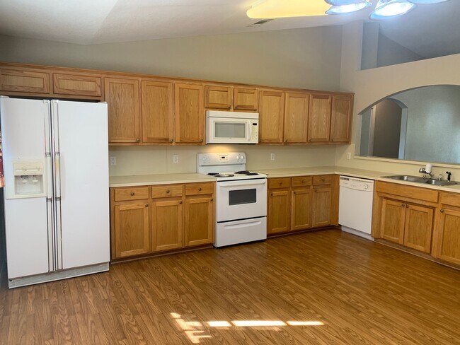 Foto del edificio - Gorgeous 3 Bed / 2 Bath Home in Fort Smith...