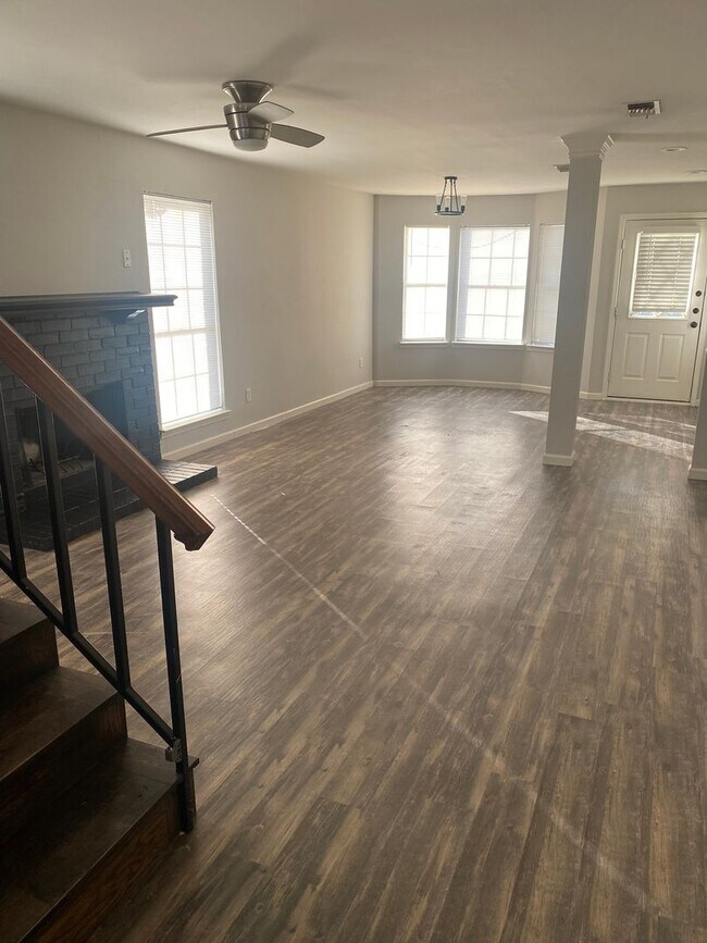 Foto del edificio - 318 Spanish Moss Dr