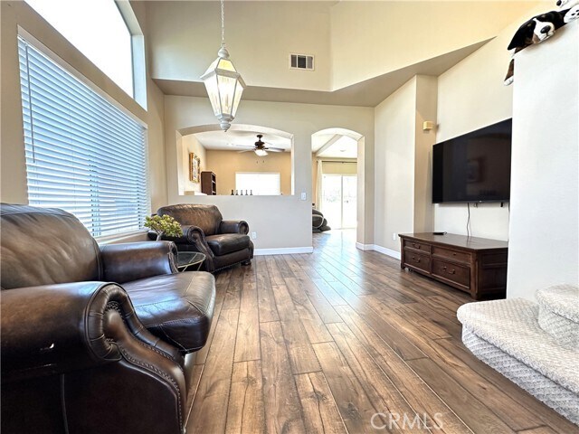 Building Photo - 2931 Rolling Village Dr