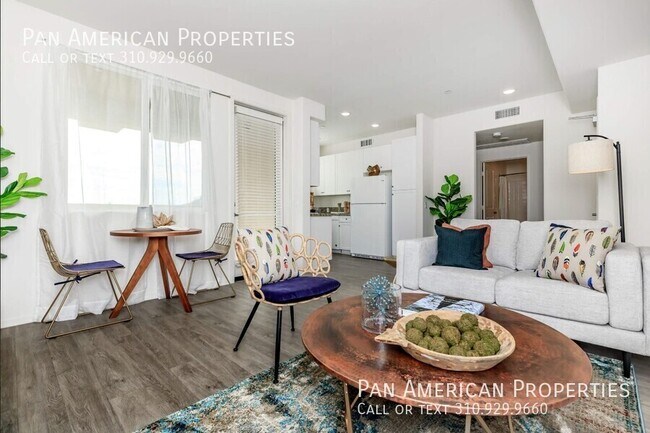 Foto del edificio - 840 S Magnolia Ave