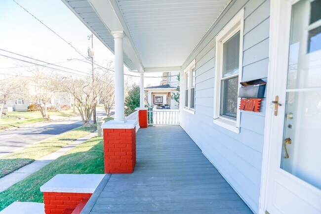 Foto del edificio - 3701 Amherst St