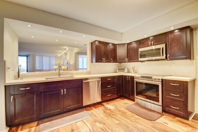 Foto del edificio - 3400 S Ocean Blvd