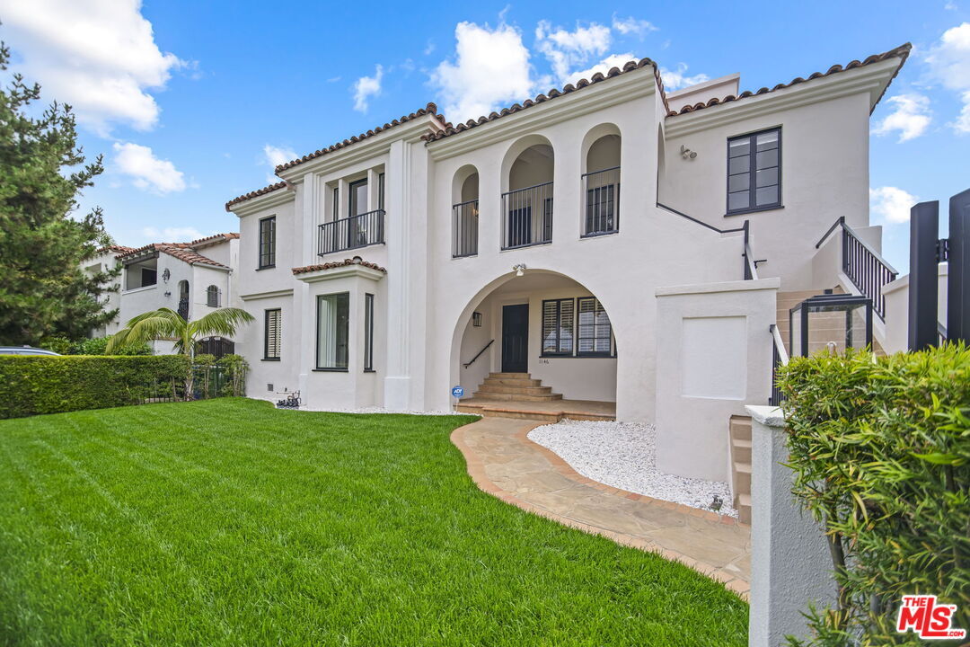 Foto principal - 1148 S Stanley Ave