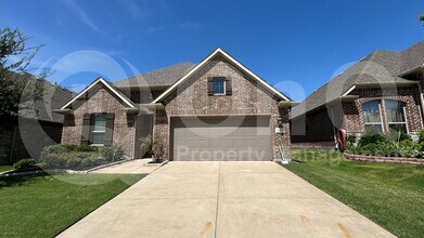 Building Photo - 2217 Newton Ln