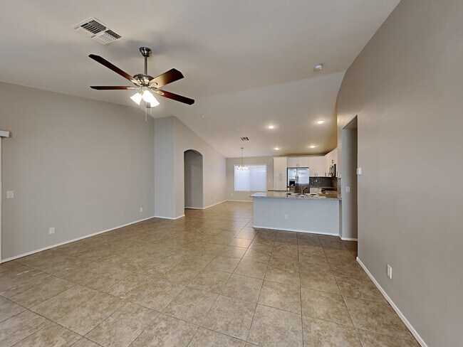 Building Photo - 15512 N 159th Ln