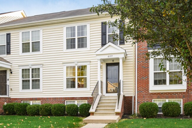 Foto del edificio - 6177 Needletail Rd