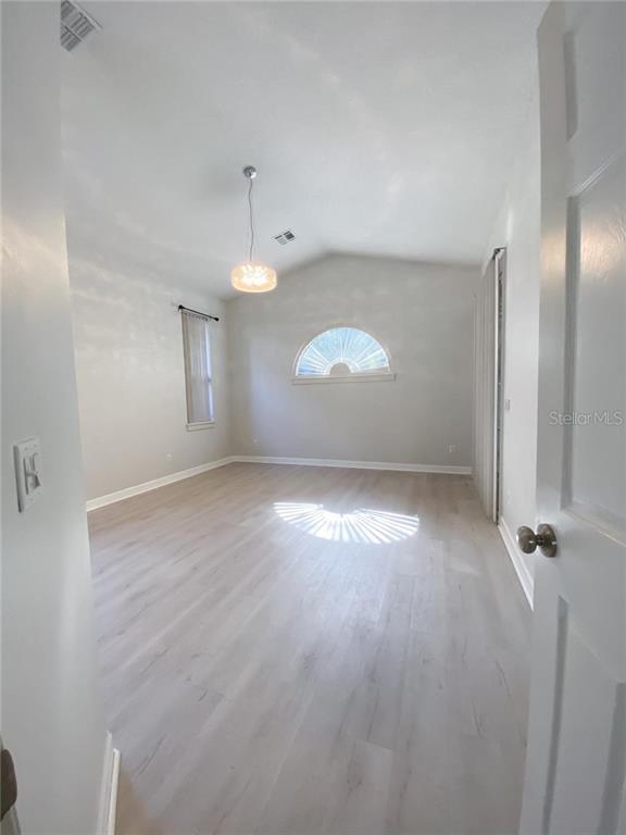 Foto del edificio - 1106 Wineberry Ct