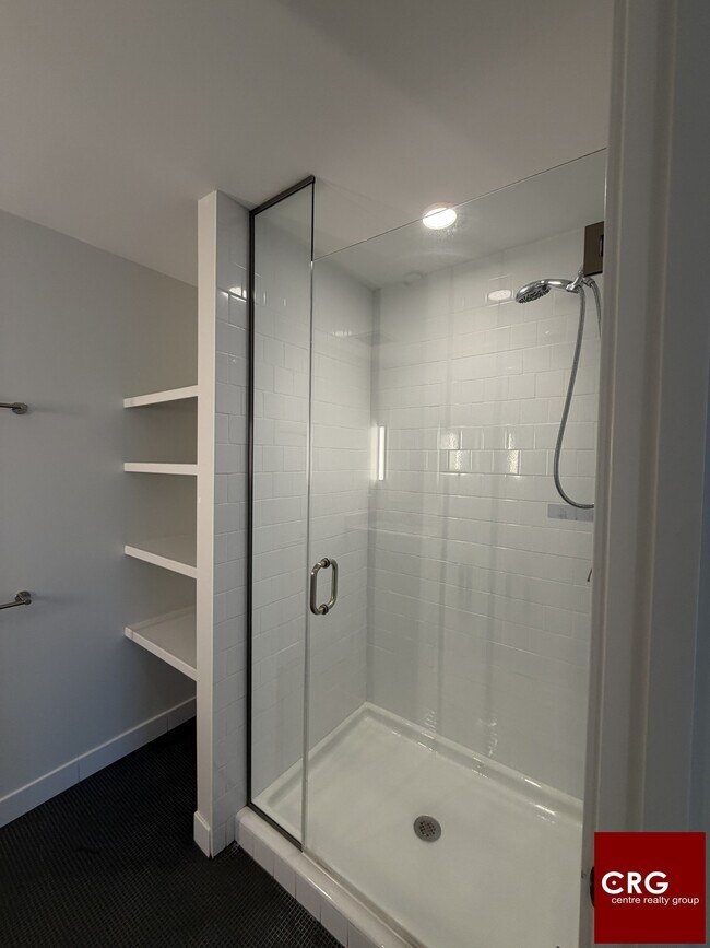 Building Photo - 54-55 Brighton Ave. Unit 219U
