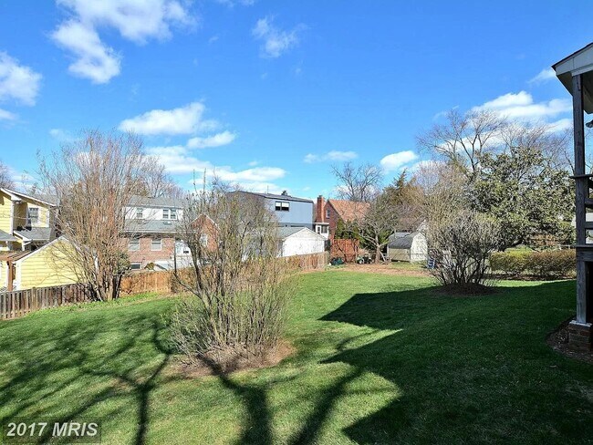 Foto del edificio - 6043 19th Rd N