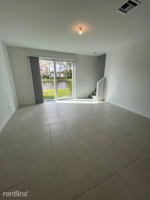 Foto del edificio - 3 br, 2.5 bath House - 5415 Flannigan Way